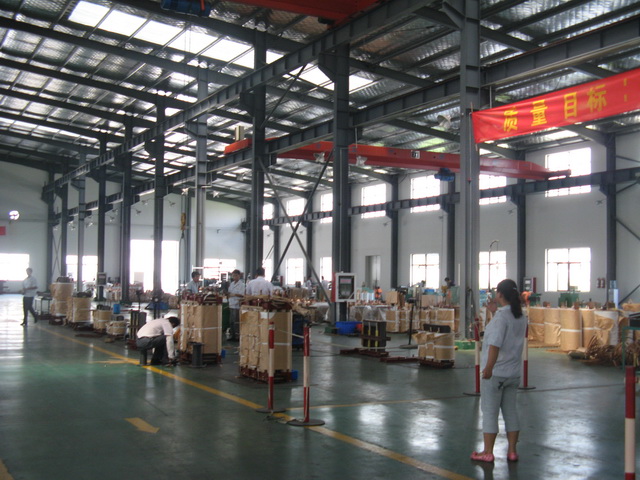 牡丹江变压器生产车间